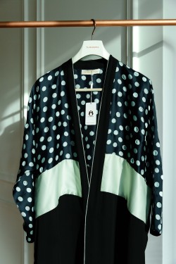 Polkadots Abaya