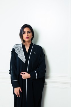 Black & White 2017 / 002 Black & White 2017 / 002