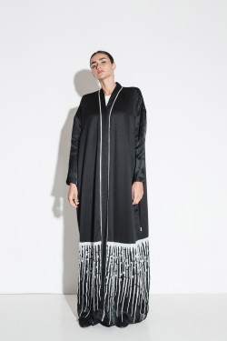 Black & White ll / 011