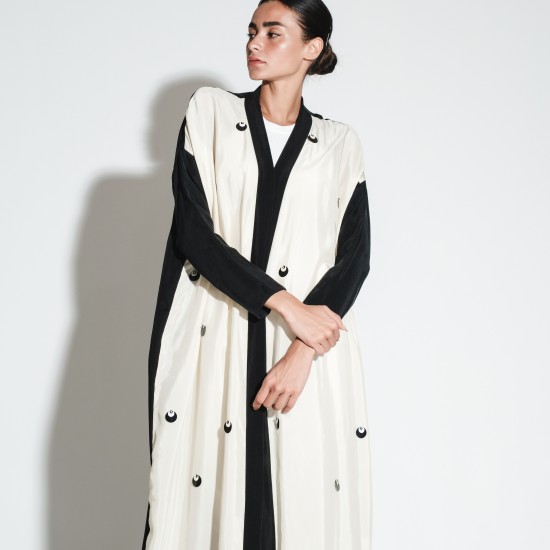 Black & White ll / 001 Black & White ll / 001