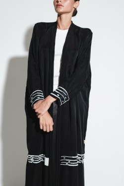 Black & White ll / 020