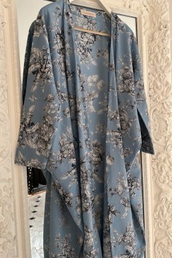 Misty Bloom Abaya